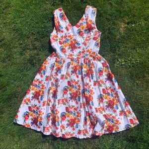Vintage Floral Swing Dress size 6